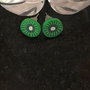 Kiwi earrings